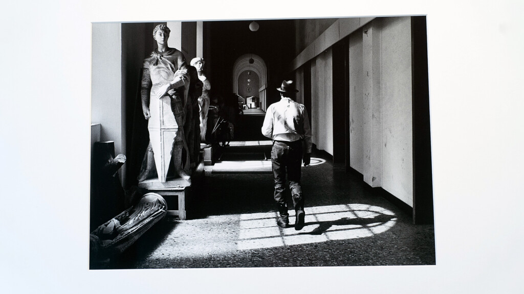 Michael Ruetz und Peter Sevriens. Im Dialog mit Joseph Beuys, Van der Grinten Galerie, Köln 2021